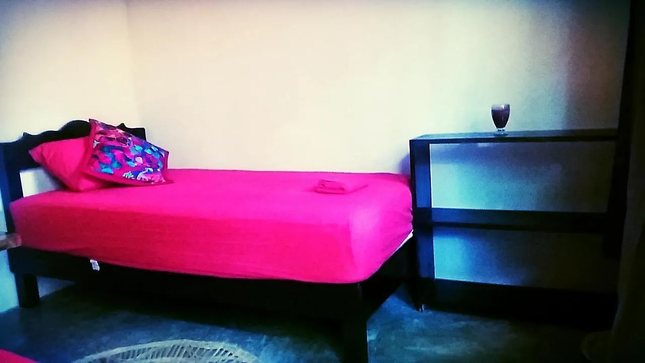 Hostal Mulut Tulum 3*,