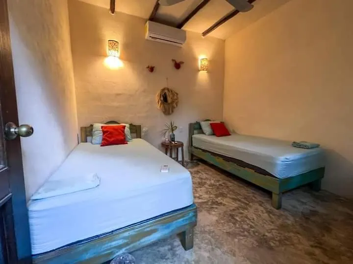 Hostal Mulut Τουλούμ Πανσιόν