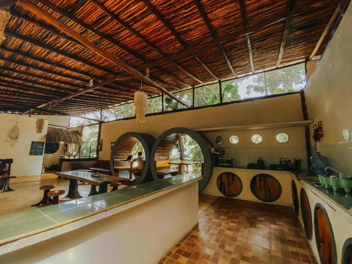Hostal Mulut Τουλούμ 3*,